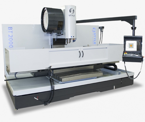 CNC Frézka BT 2000, 1500
